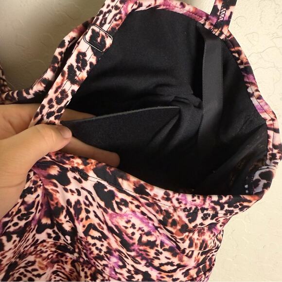 Torrid Leopard Pink One Piece Swimsuit 3X NWT D/DD 15900342 - Picture 12 of 14